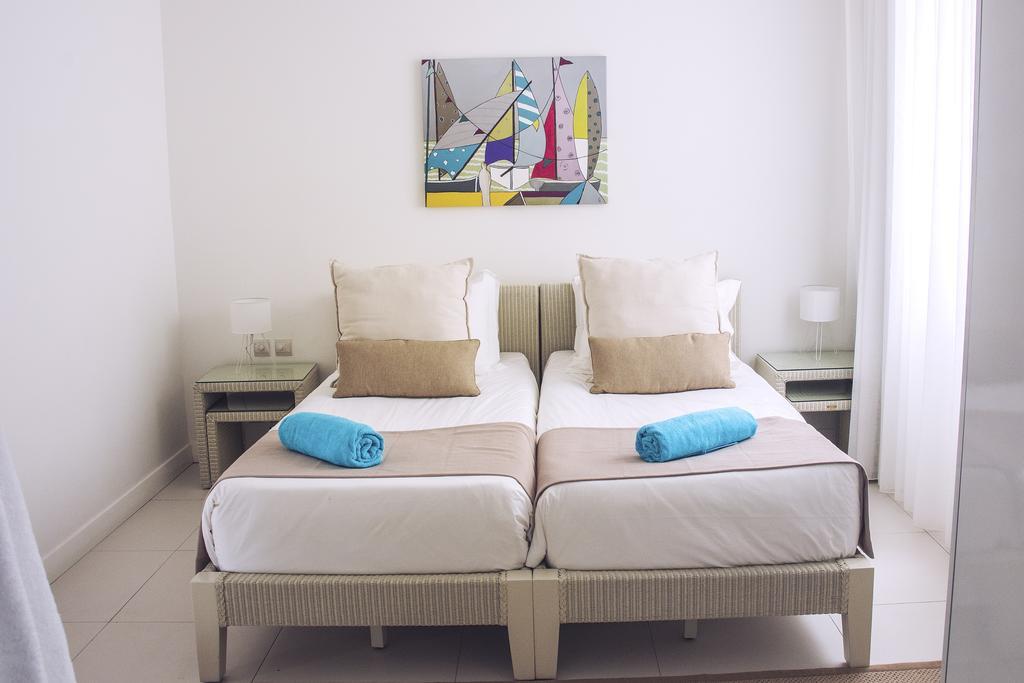 Rivière Noire West Island By Horizon Holidays מראה חיצוני תמונה